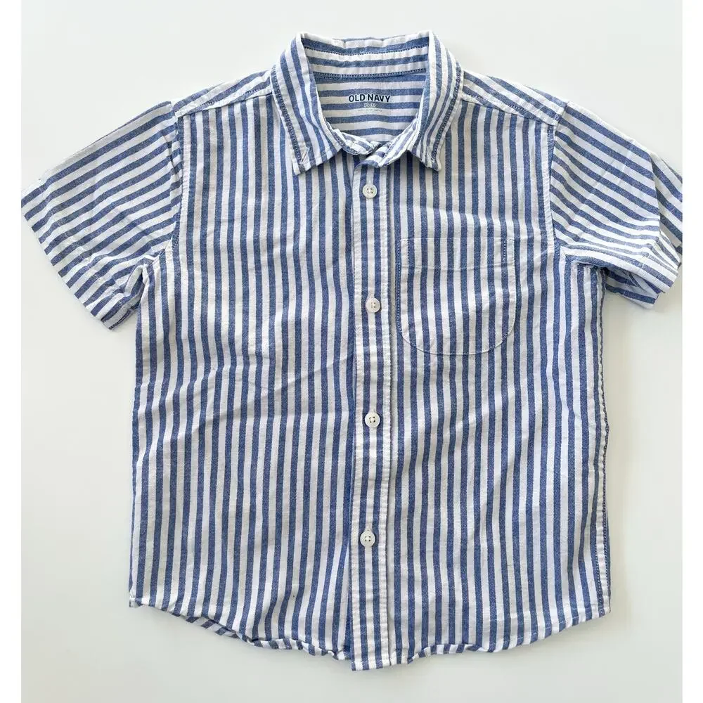 Boy's Old Navy Blue and White Vertical Stripe Short Sleeve Button Down Size XS 5